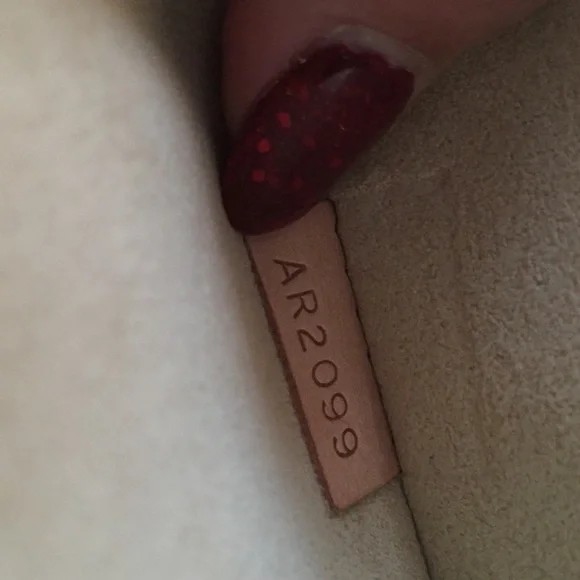 Louis Vuitton etoile clutch - Picture 5 of 6